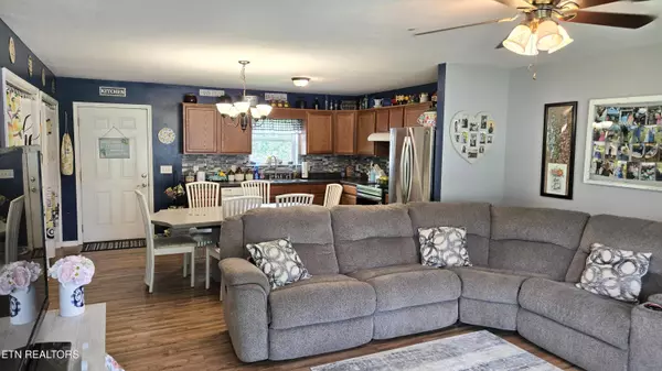 Crossville, TN 38555,126 Fuller DR