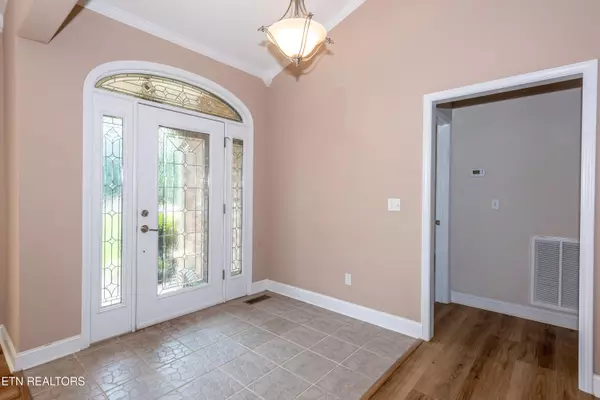 Loudon, TN 37774,210 Oologila PL