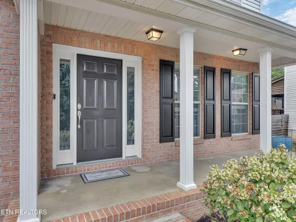 Knoxville, TN 37922,10313 Saint Regence LN