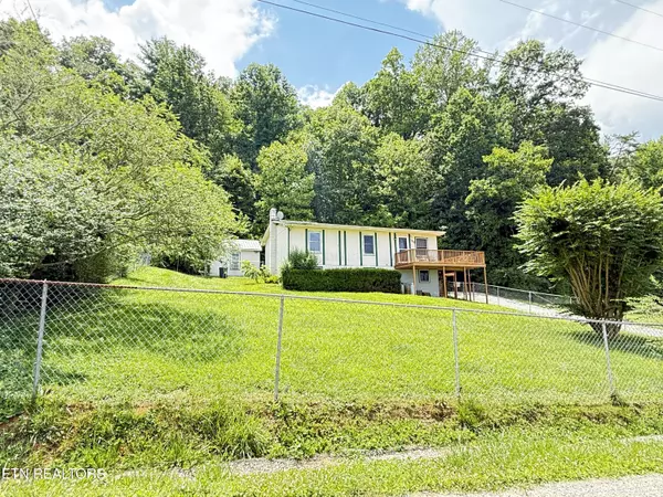 Oakdale, TN 37829,123 Powers LOOP