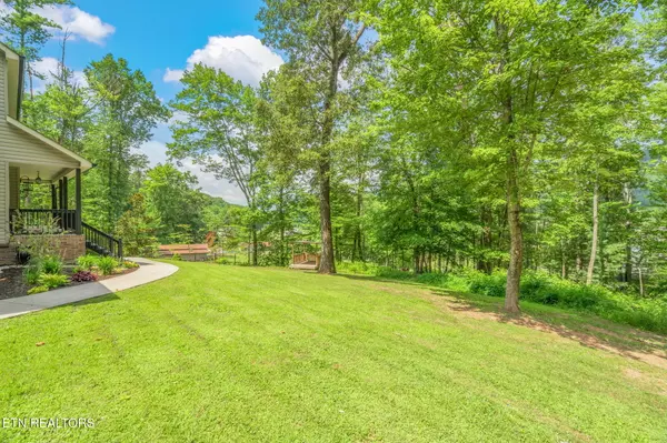 Oliver Springs, TN 37840,127 Shady Rd