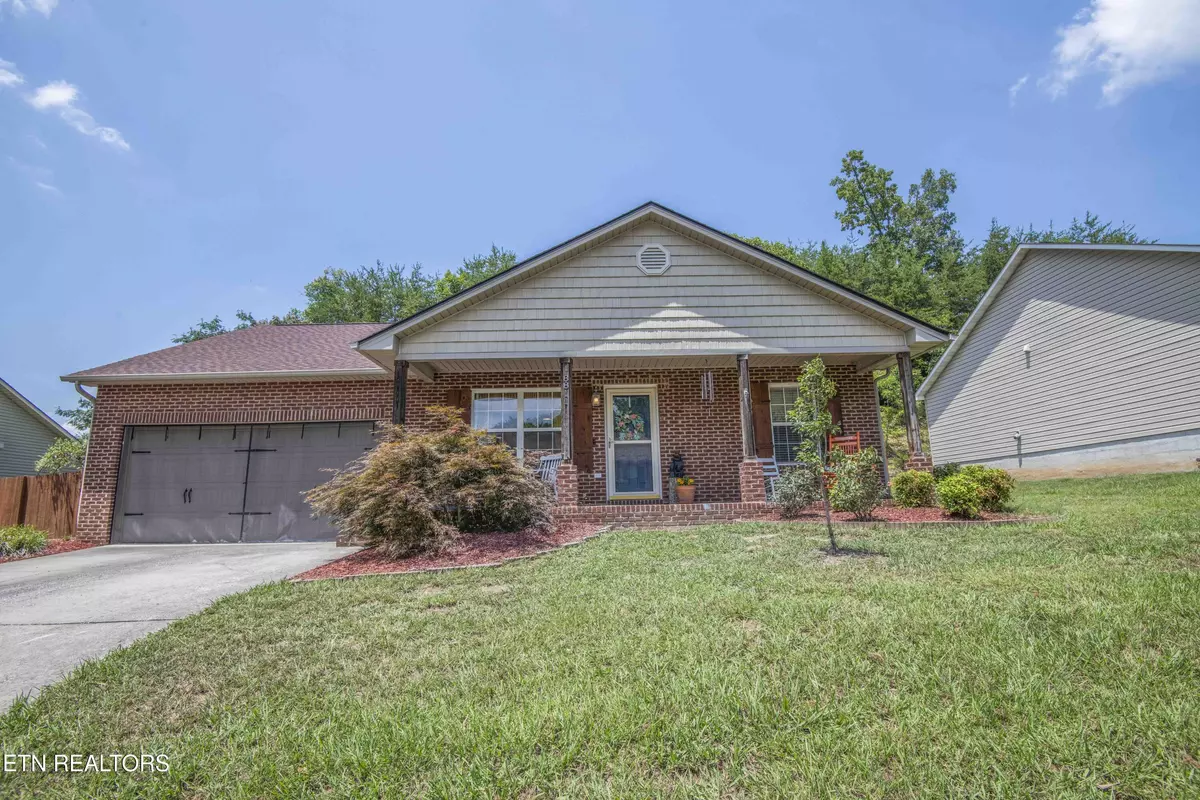 Knoxville, TN 37924,8811 Spindlewood LN