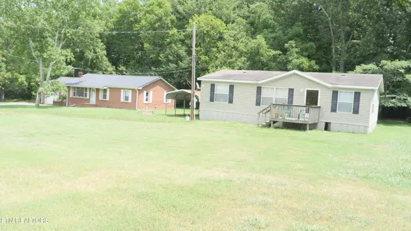 Lenoir City, TN 37771,525 West LN