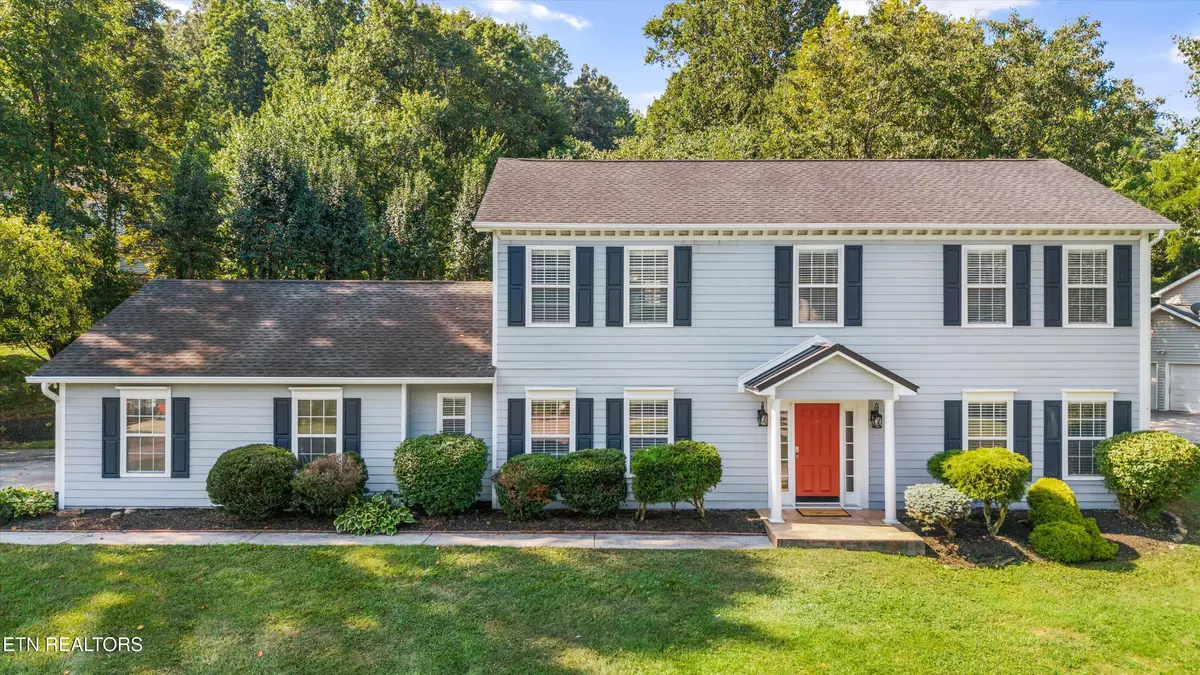Knoxville, TN 37932,2417 Poppywood Rd