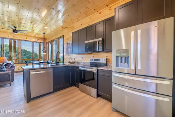 Sevierville, TN 37862,2412 Mountain Ridge WAY