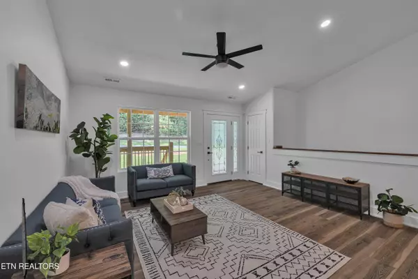 Dandridge, TN 37725,123 Cove Springs DR