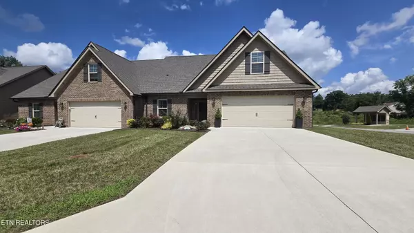 5121 Ivy Branch LN, Knoxville, TN 37918