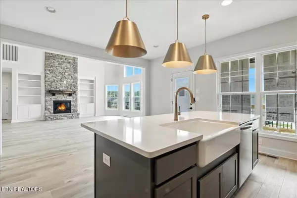 Knoxville, TN 37932,12117 Bethel Hollow DR