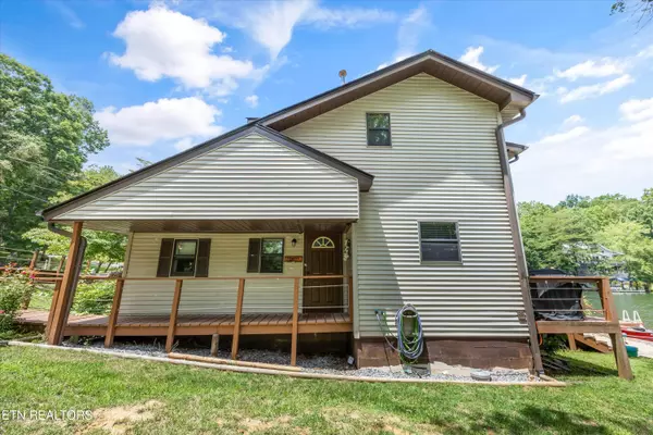 Tallassee, TN 37878,5805 Lakeshore DR