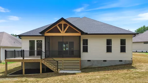 Loudon, TN 37774,125 Ogana Way WAY
