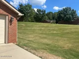 Maryville, TN 37801,3908 Spyglass DR