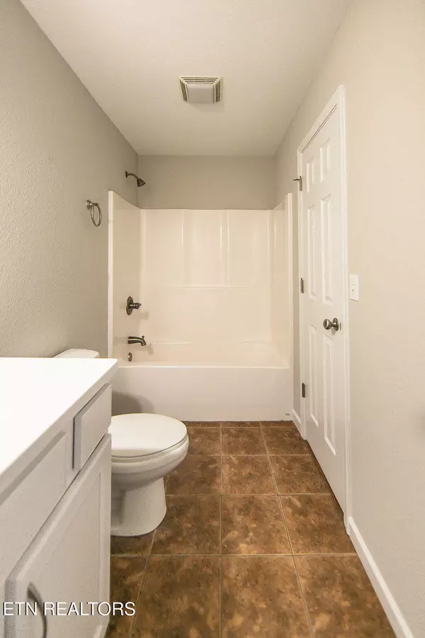 Knoxville, TN 37931,2140 Fig Tree WAY