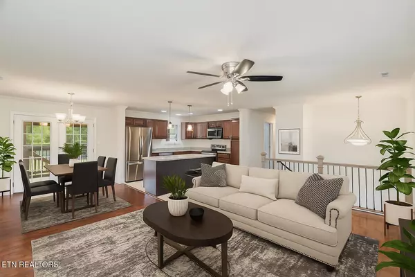 Knoxville, TN 37923,905 Cedar Bluff Rd #3