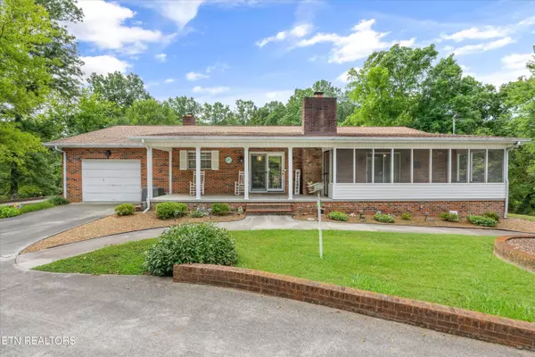 Knoxville, TN 37931,8028 Oak Ridge Hwy