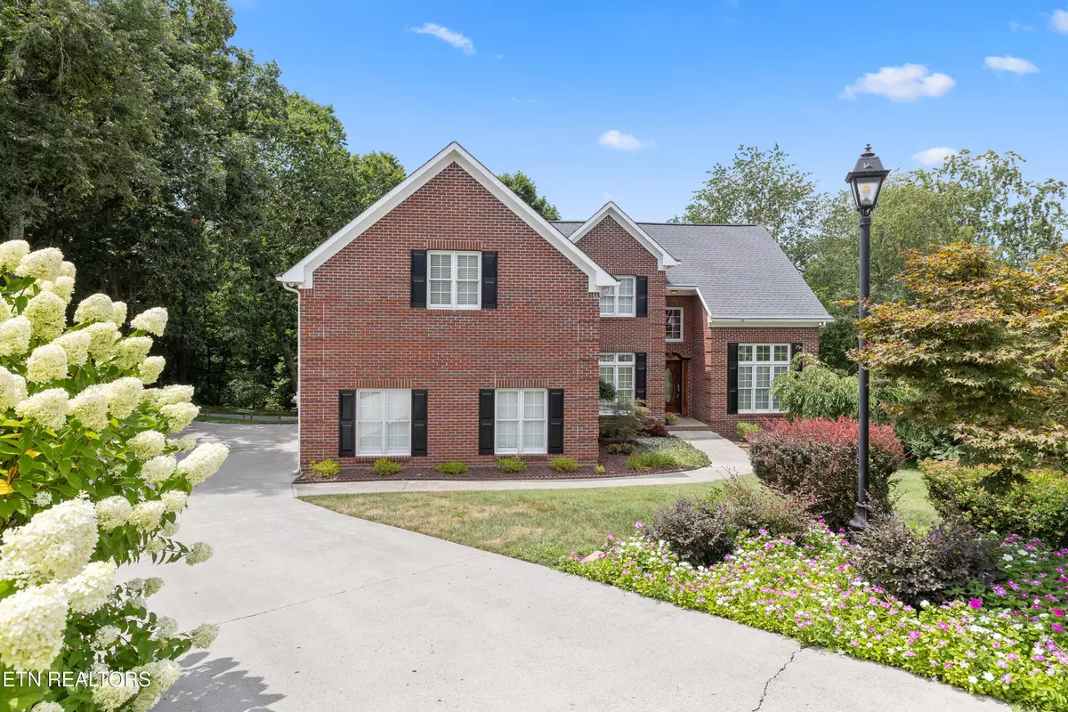 Powell, TN 37849,5808 Broughton CT