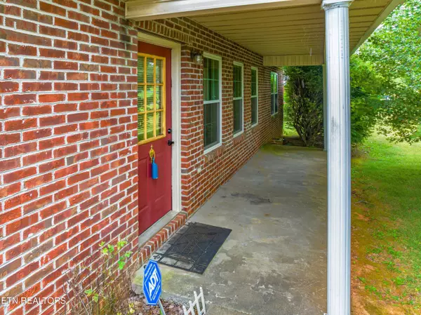 Dandridge, TN 37725,356 St. Edward DR
