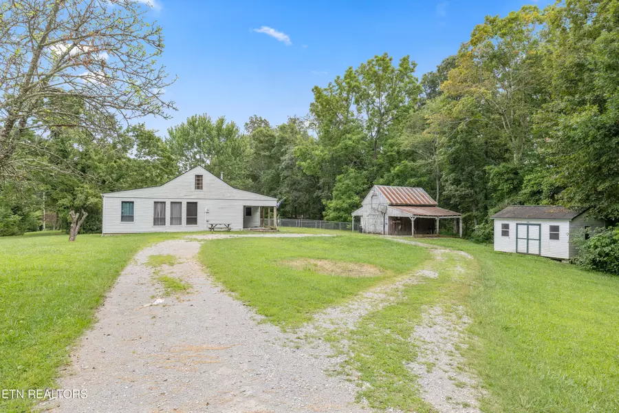 266 Dogwood Rd, Rockwood, TN 37854