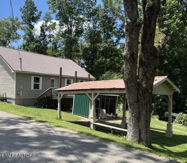 Sparta, TN 38583,1044 Hensley Chapel Rd