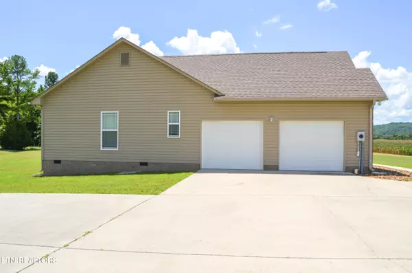 Pikeville, TN 37367,241 Terry Rd