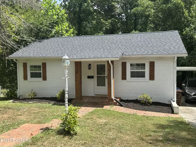 114 Orange LN, Oak Ridge, TN 37830