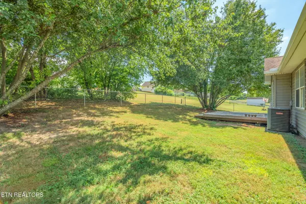 Lenoir City, TN 37772,8404 Old Midway Rd