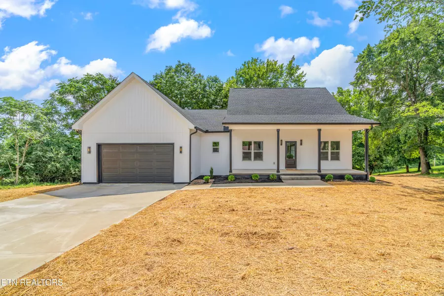 209 Ponderosa DR, Kingston, TN 37763