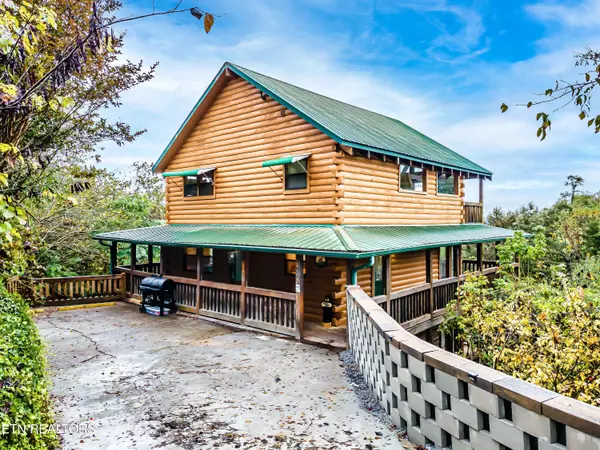 Sevierville, TN 37862,418 Hideaway Ridge CIR