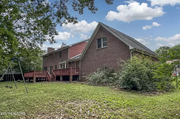 Knoxville, TN 37934,420 Sugarwood DR