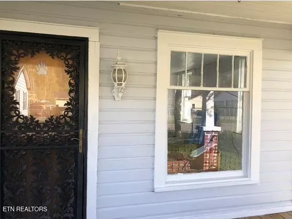 Wallins, KY 40873,1881 Hwy 219