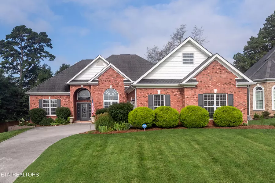 3809 Holly Berry DR, Knoxville, TN 37938