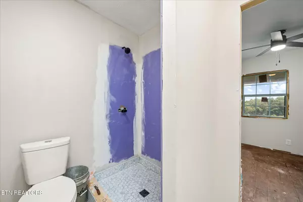 Gainesboro, TN 38562,3341 York Hwy