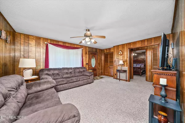 Pikeville, TN 37367,36 Short Rd