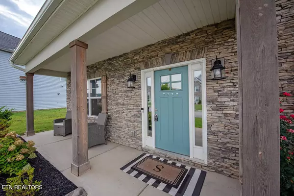 Ooltewah, TN 37363,7432 Hollyhock LN