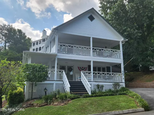 1917 Misty Morning WAY, Sevierville, TN 37862