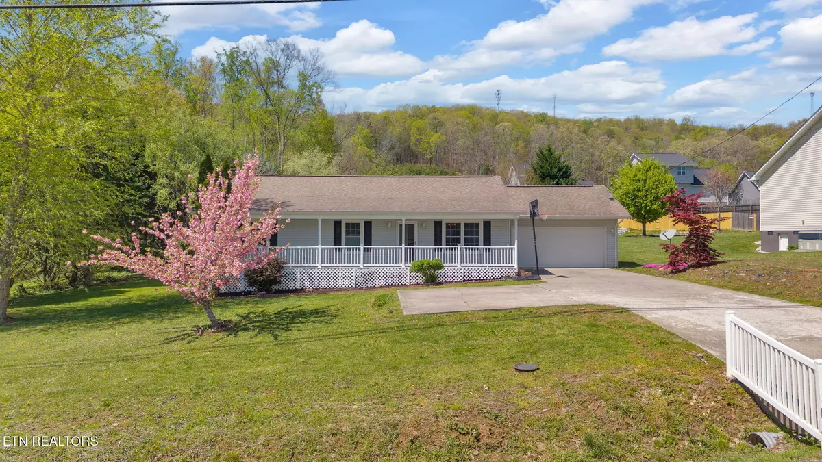 Clinton, TN 37716,718 Ridgeview DR