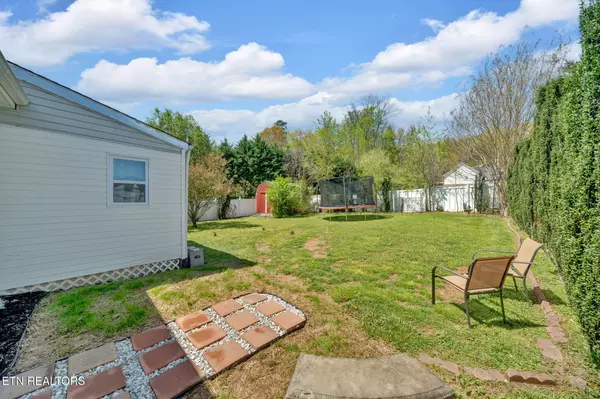 Clinton, TN 37716,718 Ridgeview DR