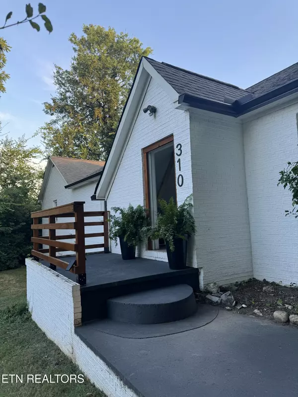 Lenoir City, TN 37771,310 Waller St