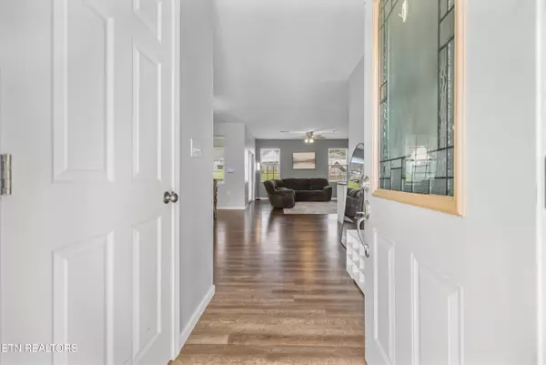 Mascot, TN 37806,1817 River Poppy Rd