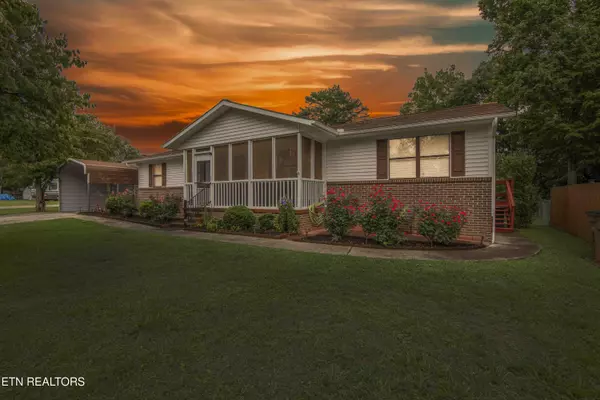 Knoxville, TN 37912,2206 Rambling Rd