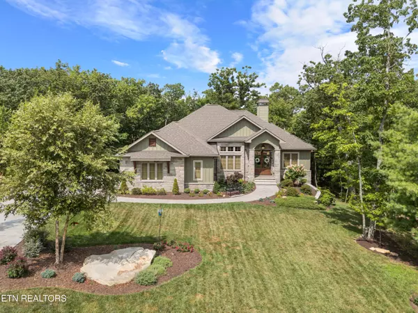 143 Chestnut Ridge LN, Crossville, TN 38558