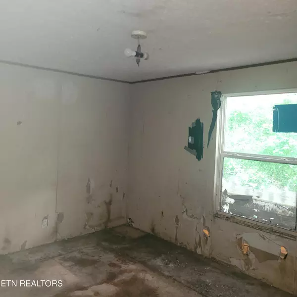 Maryville, TN 37801,7134 Brewer Rd