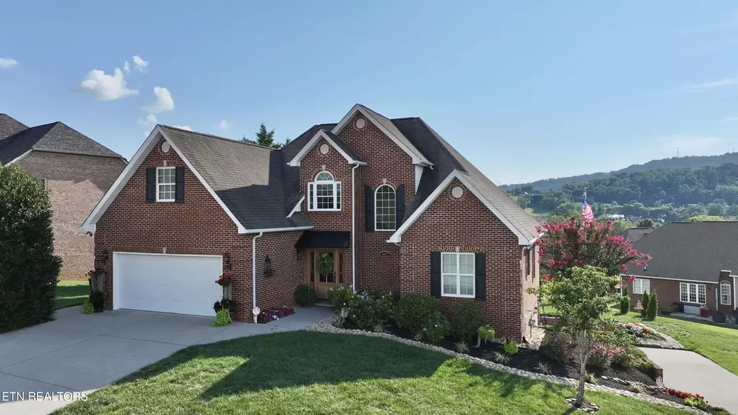 416 Kensington DR, Morristown, TN 37814