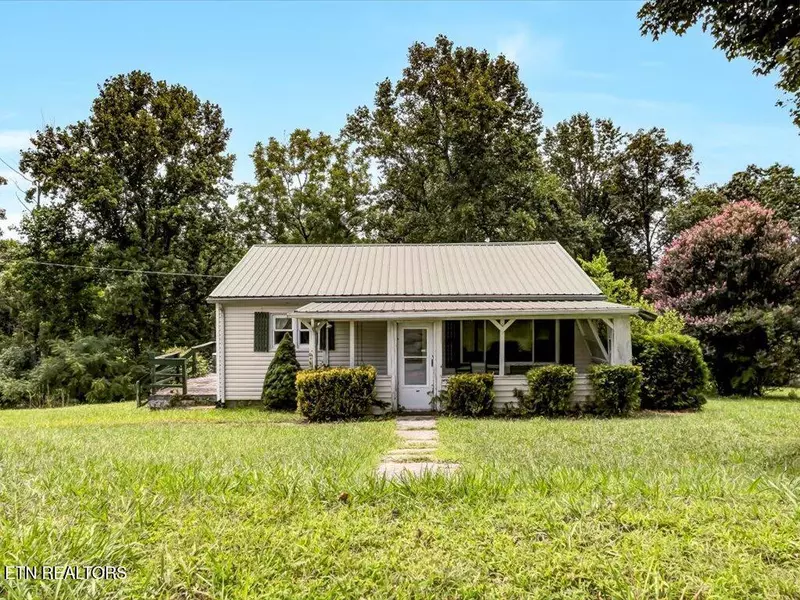 458 Mathews LN, Rutledge, TN 37861