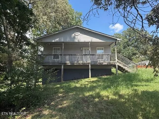 4710 Plum St, Knoxville, TN 37920
