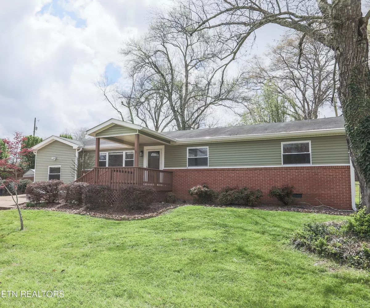 Chattanooga, TN 37412,3608 Maiden DR