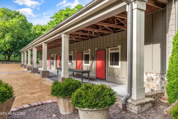 Englewood, TN 37329,298 County Road 571