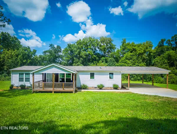 129 Vinegar Valley Rd, Friendsville, TN 37737