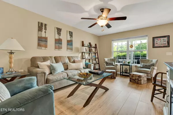 Soddy-daisy, TN 37379,1818 Short Leaf LN