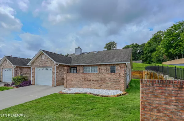 2442 Chastity WAY, Knoxville, TN 37909