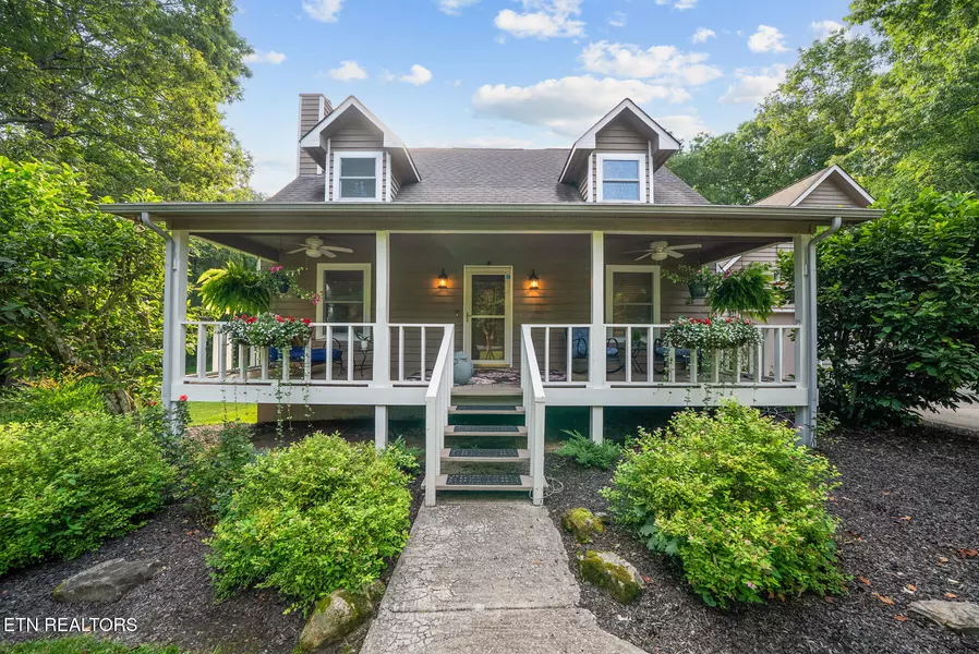 672 Creekway DR, Crossville, TN 38555